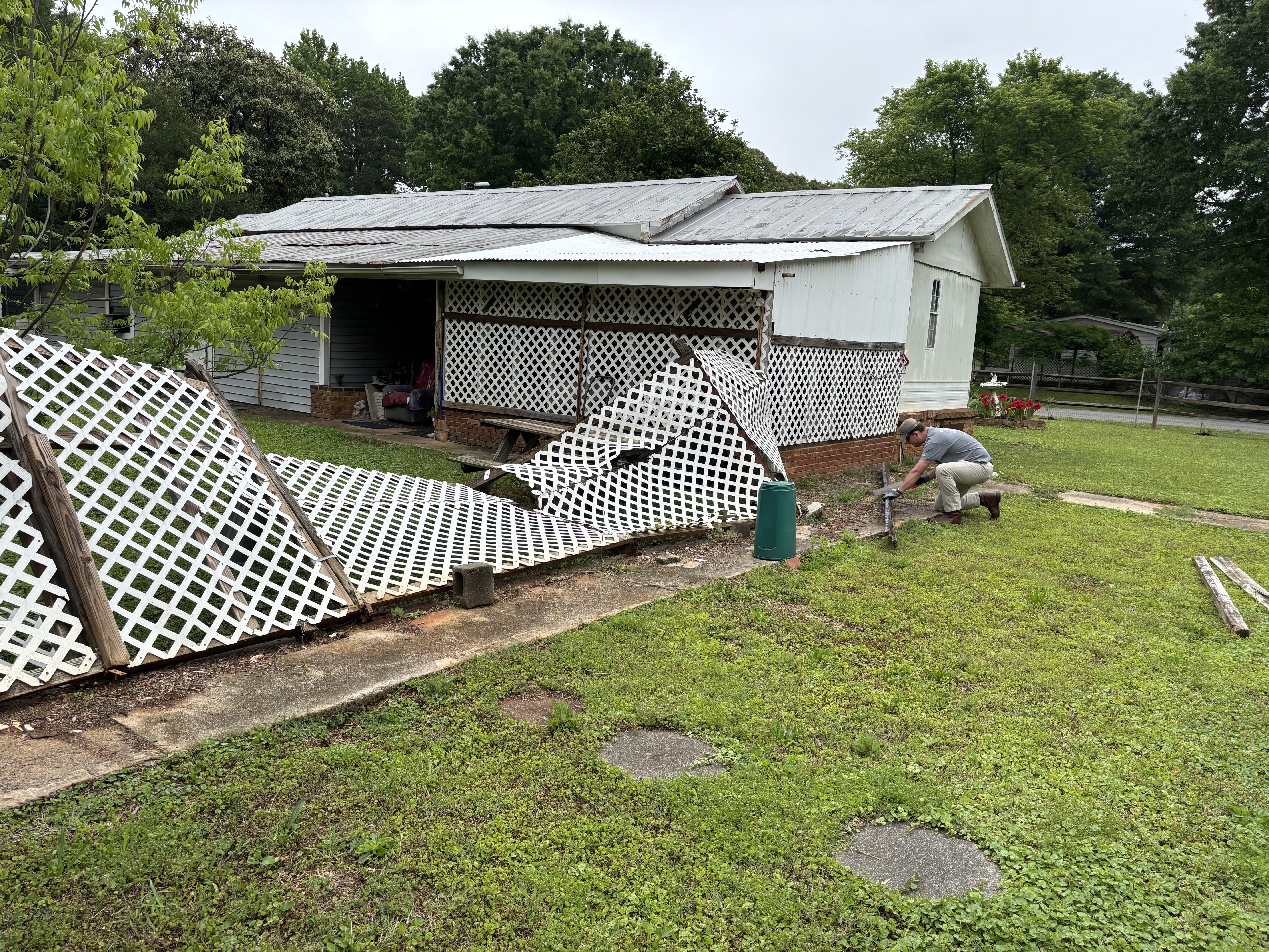 Lucky Services property cleanout and debris removal in Charlotte NC